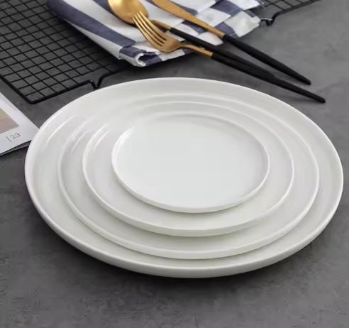 Set de tacâmuri ceramice din gresie neagră pentru cină din gresie