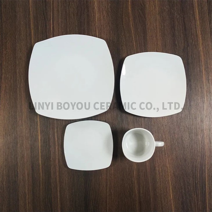 Hc92ebed11cb34f6fa4fadaa61c0a8f98W(001)