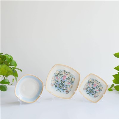 Dinnerware Set With Decal Flower