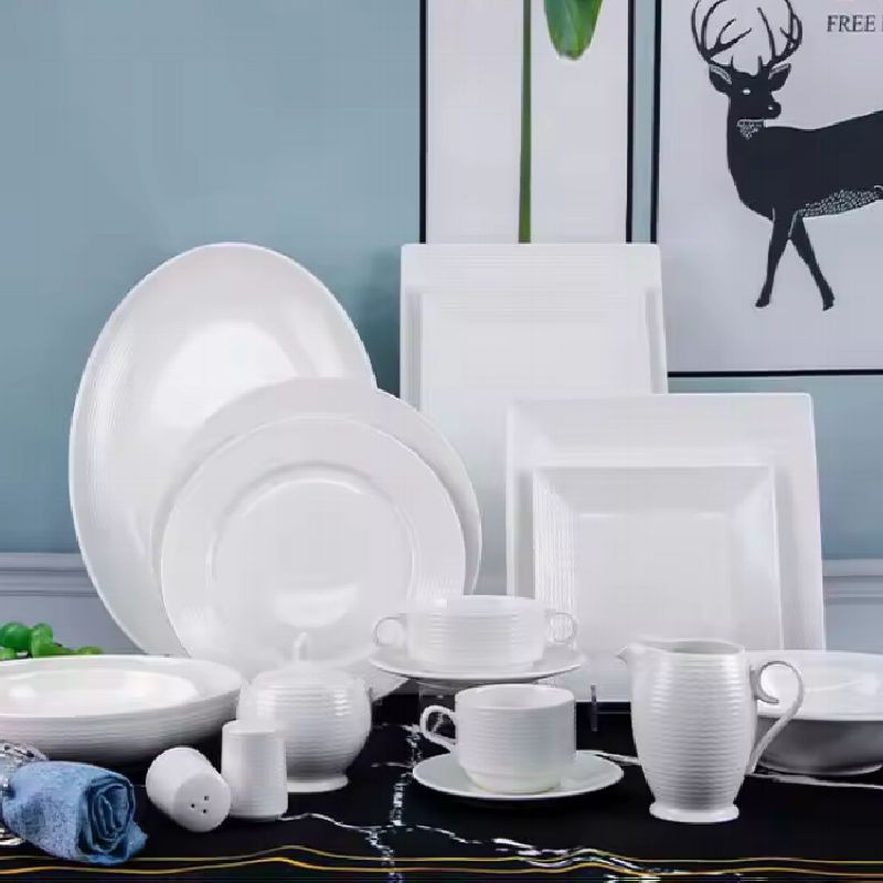 Set de veselă durabil din porțelan