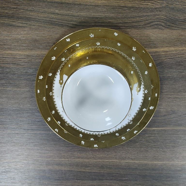 Embossed Sticker Gold Tableware Set
