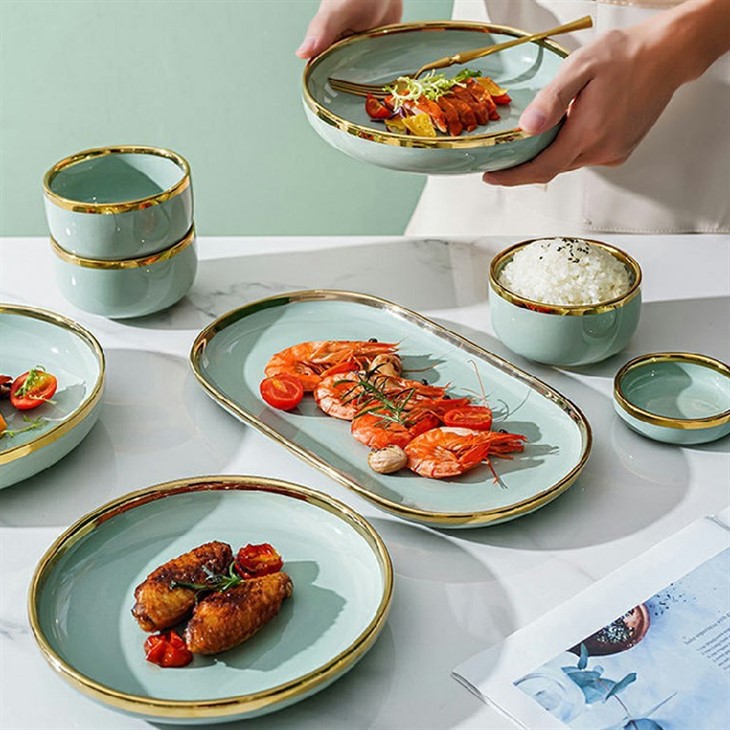 Luxury Porcelain Ceramic Gold Rim Tableware Set