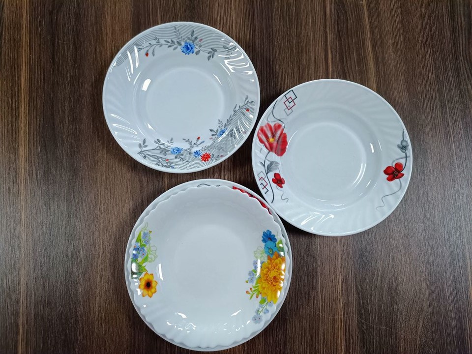 Farfurie de supa din sticla opala