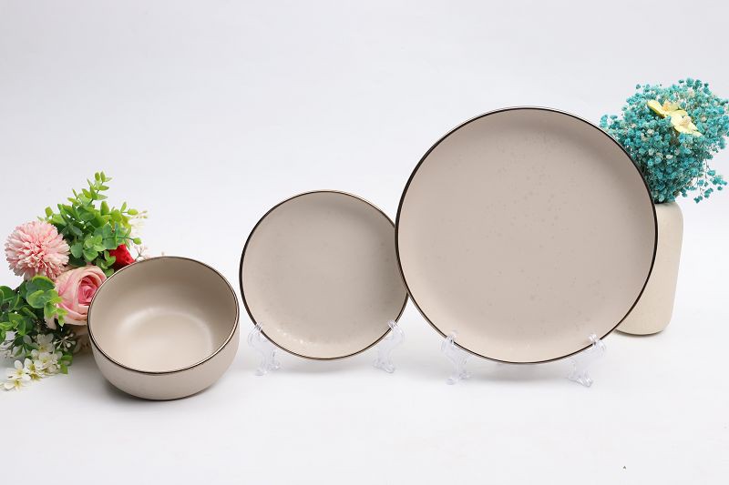 Set de vesela Yellowstone Clasic